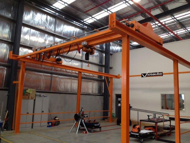 James Crane Overhead Crane 3,000kg - Free Standing Gantry Crane - Samsung Hoist